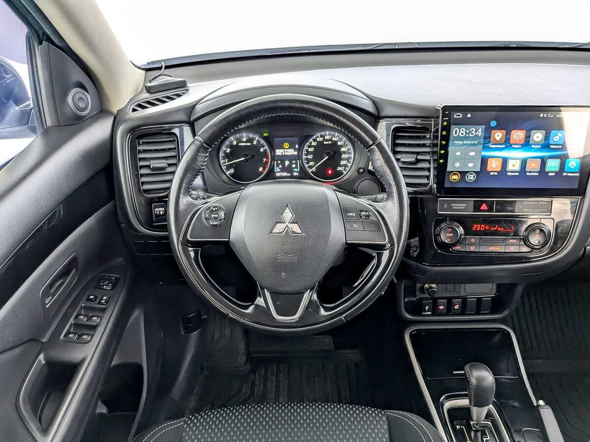 Mitsubishi Outlander 2019 года с пробегом. Фото: #20