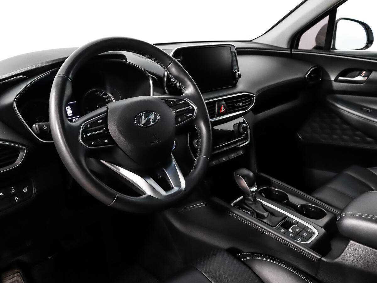 Hyundai Santa Fe 2018 года с пробегом. Фото: #8