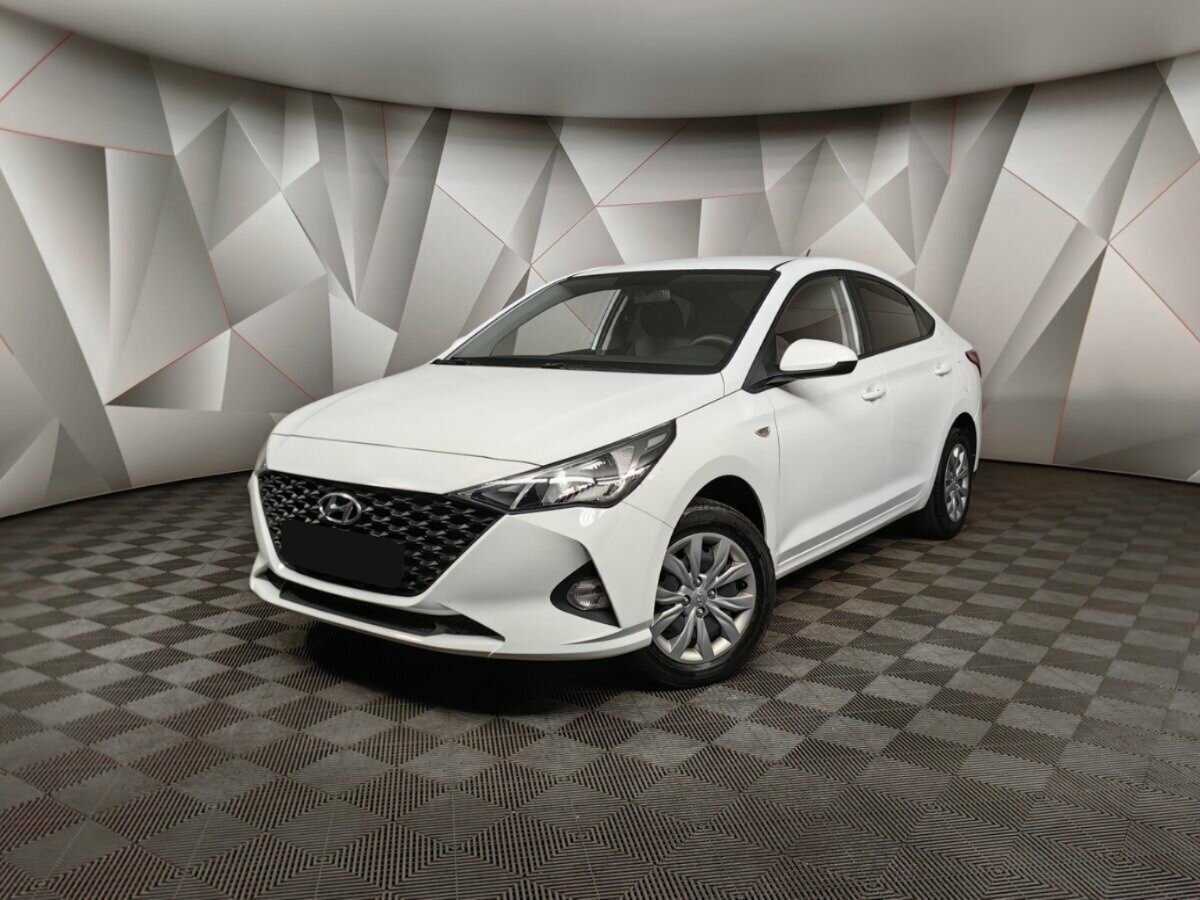Hyundai Solaris 2021 года с пробегом. Посмотреть фото