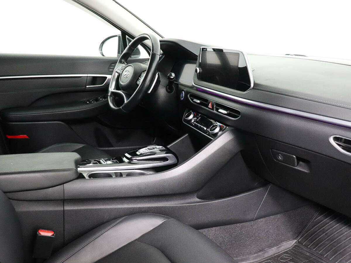 Hyundai Sonata 2021 года с пробегом. Фото: #6