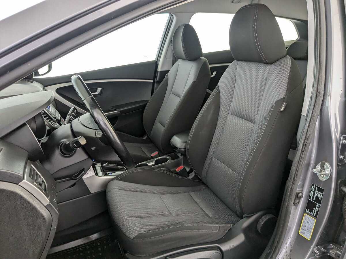 Hyundai i30 2014 года с пробегом. Фото: #13