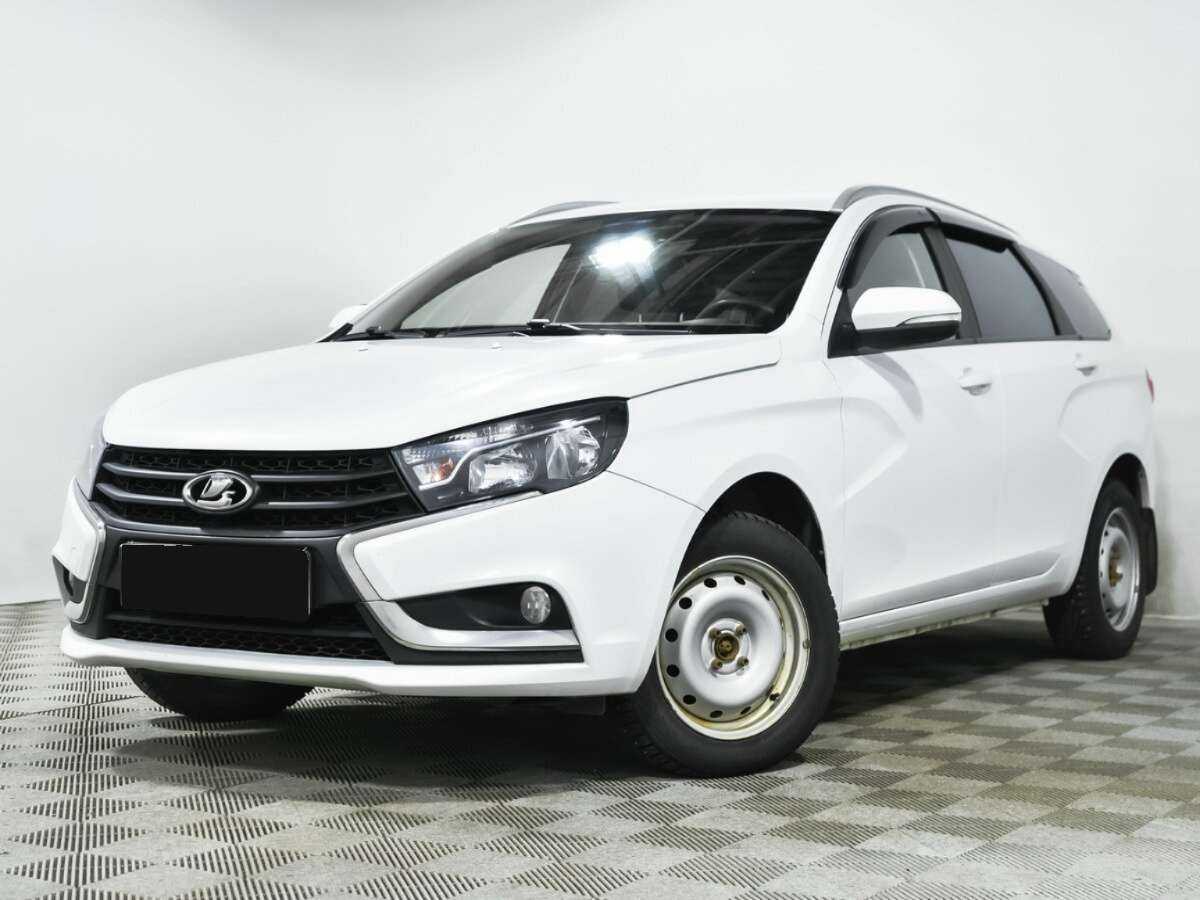 Lada (ВАЗ) Vesta 2020 года с пробегом. Посмотреть фото