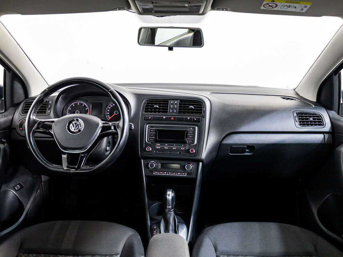 Volkswagen Polo 2017 года с пробегом. Фото: #7