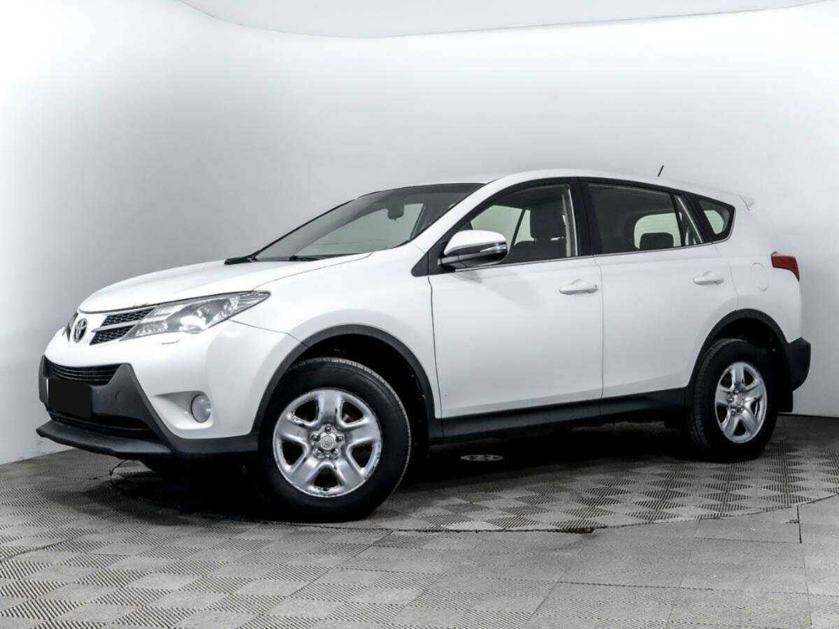 Toyota RAV4 2015 года с пробегом. Фото: #0