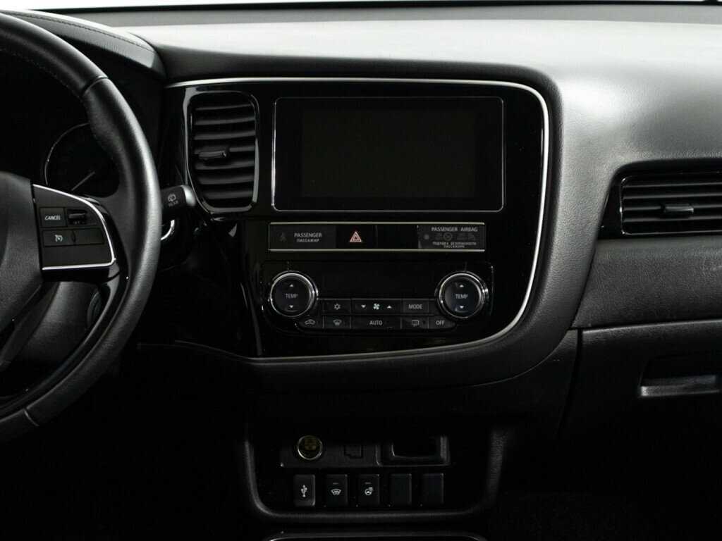 Mitsubishi Outlander 2019 года с пробегом. Фото: #10