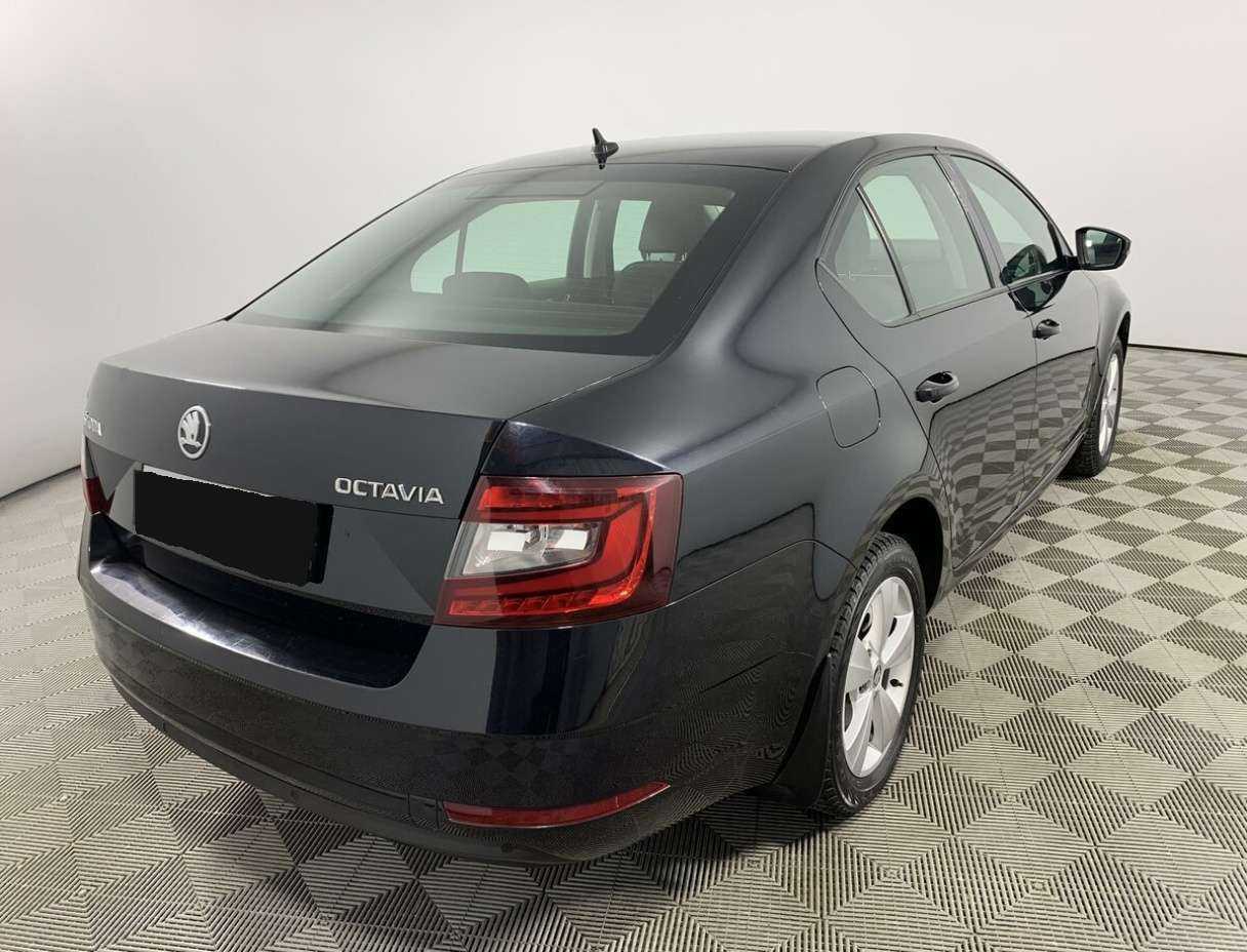 Skoda Octavia 2018 года с пробегом. Фото: #3