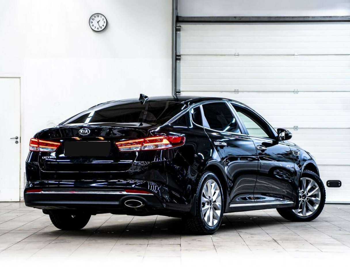 Kia Optima 2017 года с пробегом. Фото: #2
