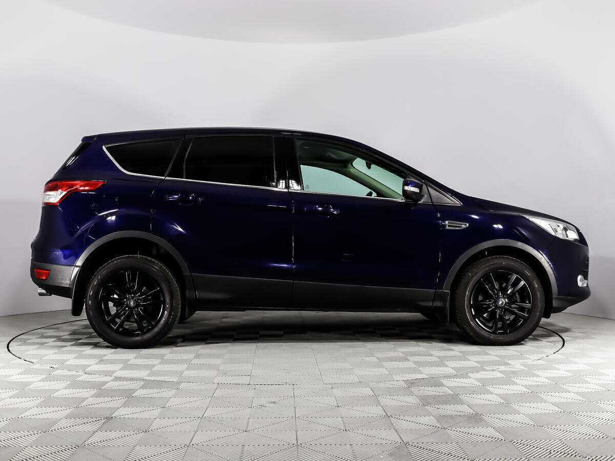 Ford Kuga 2014 года с пробегом. Фото: #2