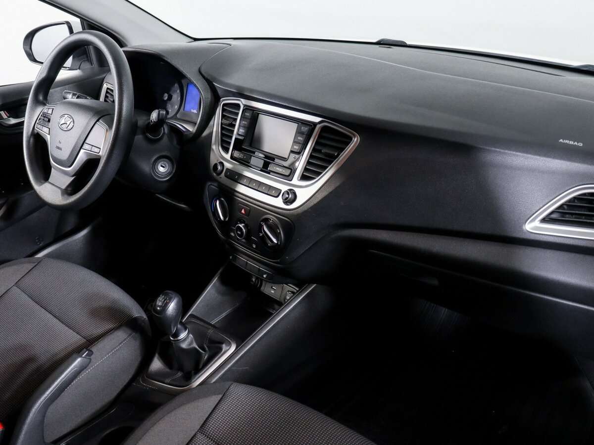 Hyundai Solaris 2021 года с пробегом. Фото: #6