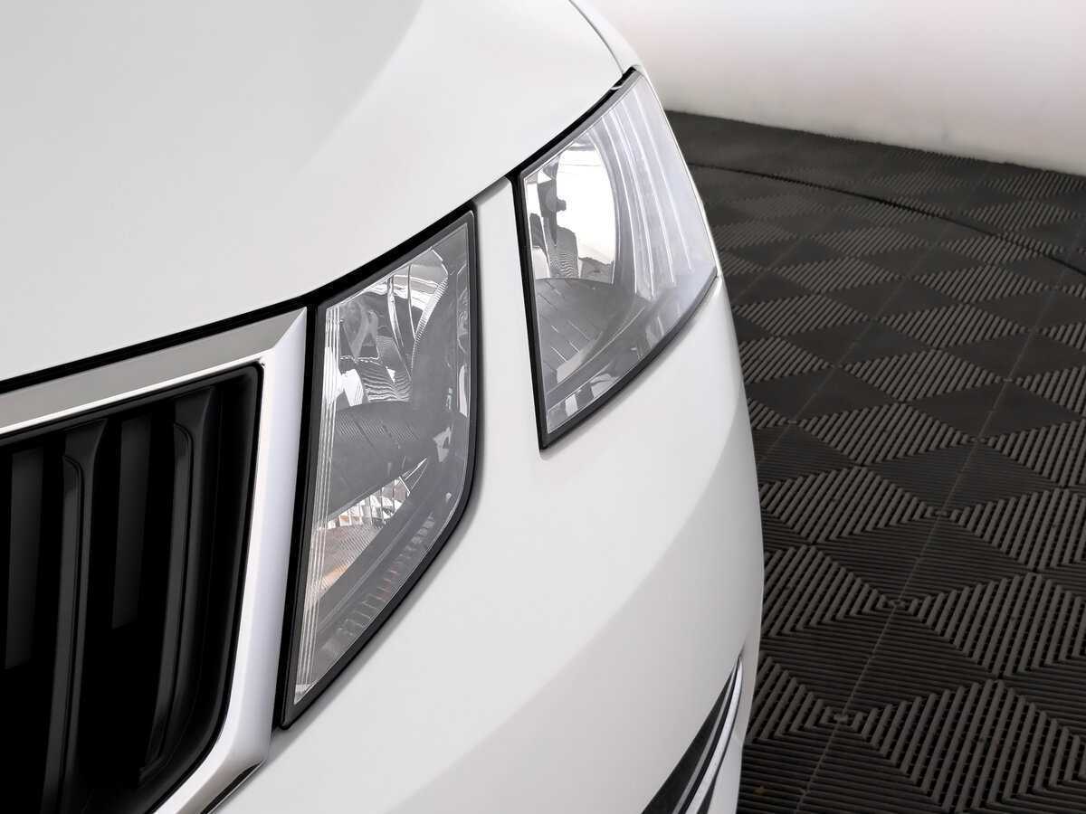 Skoda Octavia 2019 года с пробегом. Фото: #16