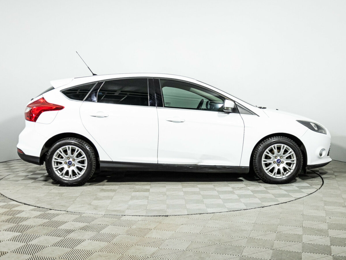 Ford Focus 2014 года с пробегом. Фото: #3