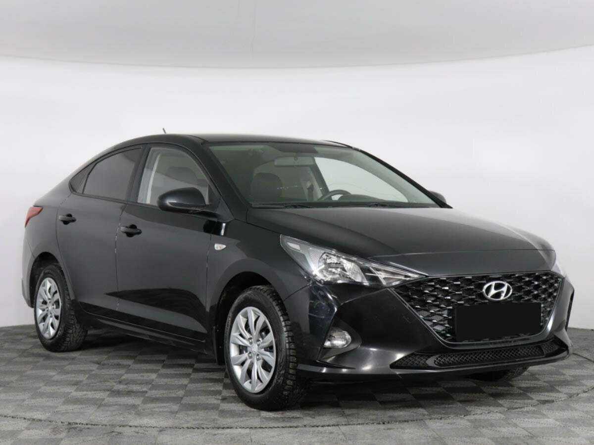 Hyundai Solaris 2021 года с пробегом. Фото: #2