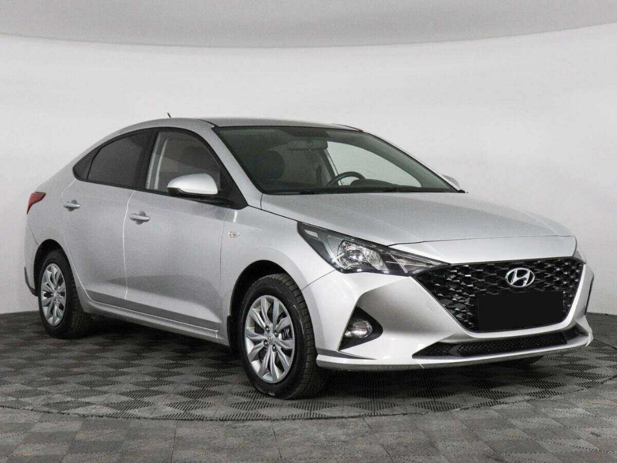 Hyundai Solaris 2021 года с пробегом. Фото: #2