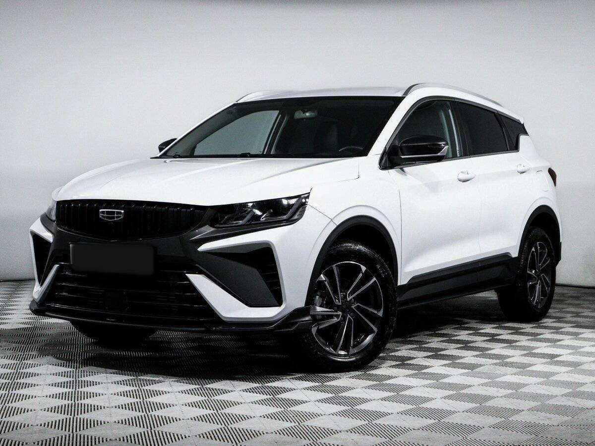 Geely Coolray 2023 года с пробегом. Посмотреть фото