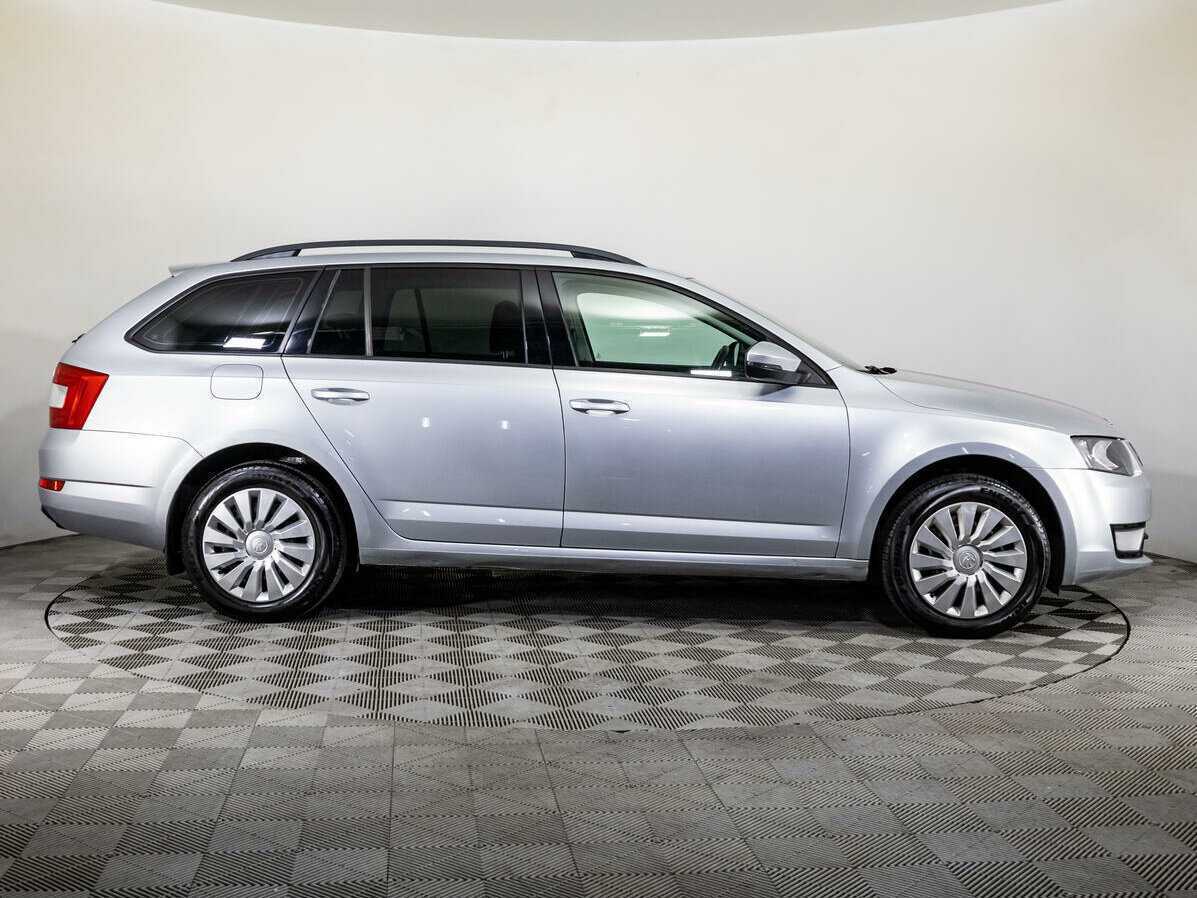Skoda Octavia 2014 года с пробегом. Фото: #3