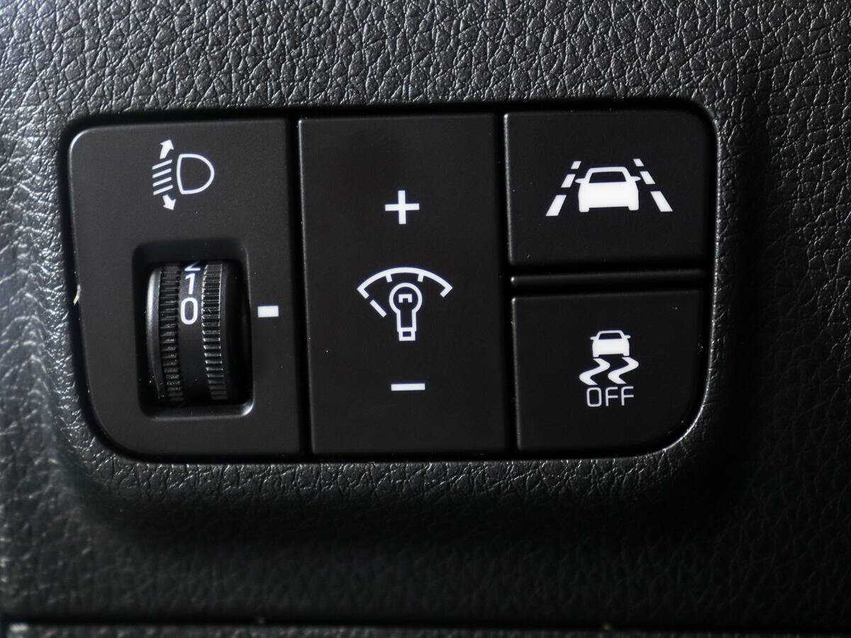 Kia K5 2021 года с пробегом. Фото: #16