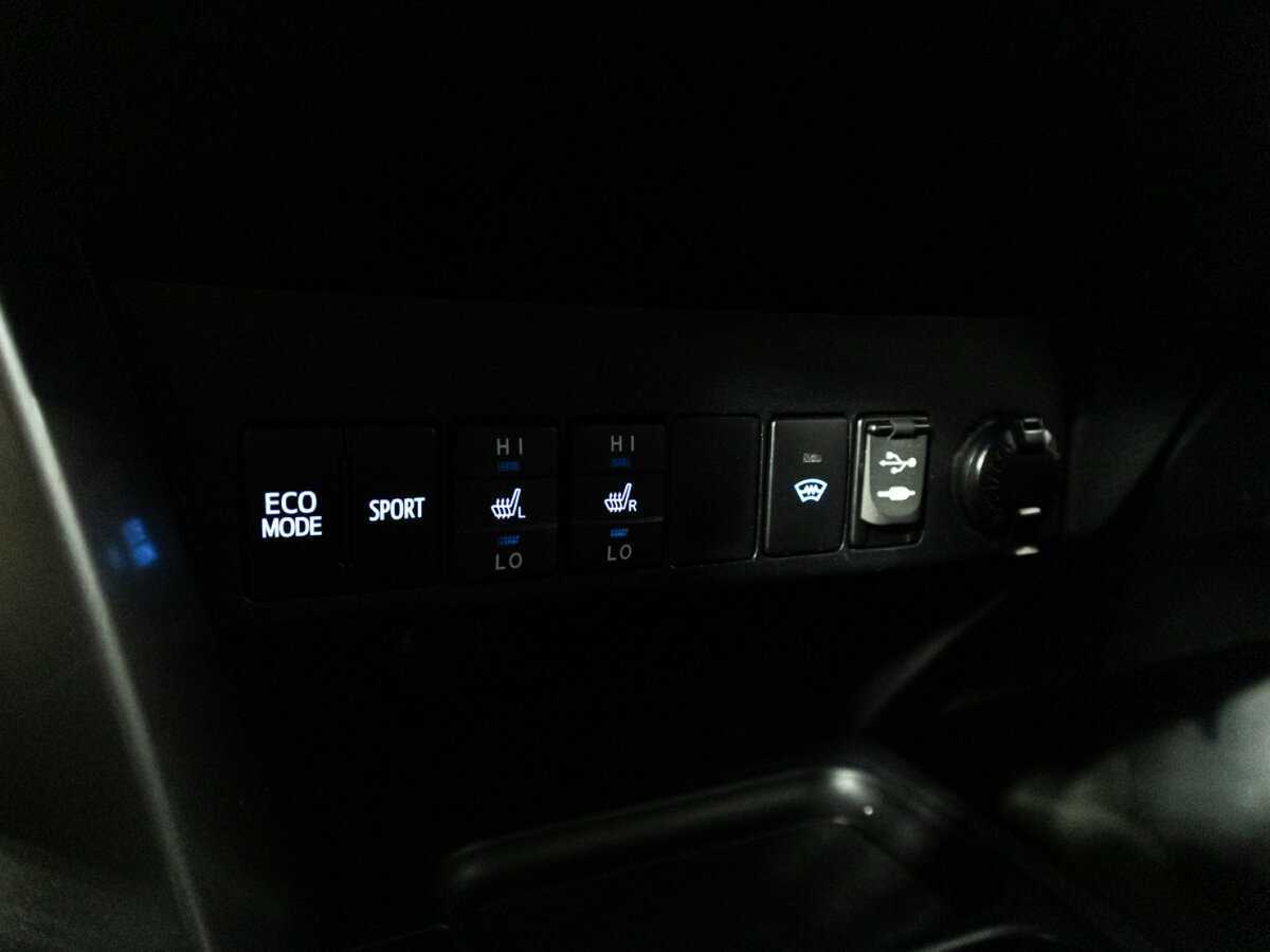 Toyota RAV4 2015 года с пробегом. Фото: #17