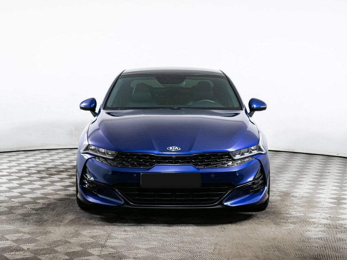 Kia K5 2021 года с пробегом. Фото: #1