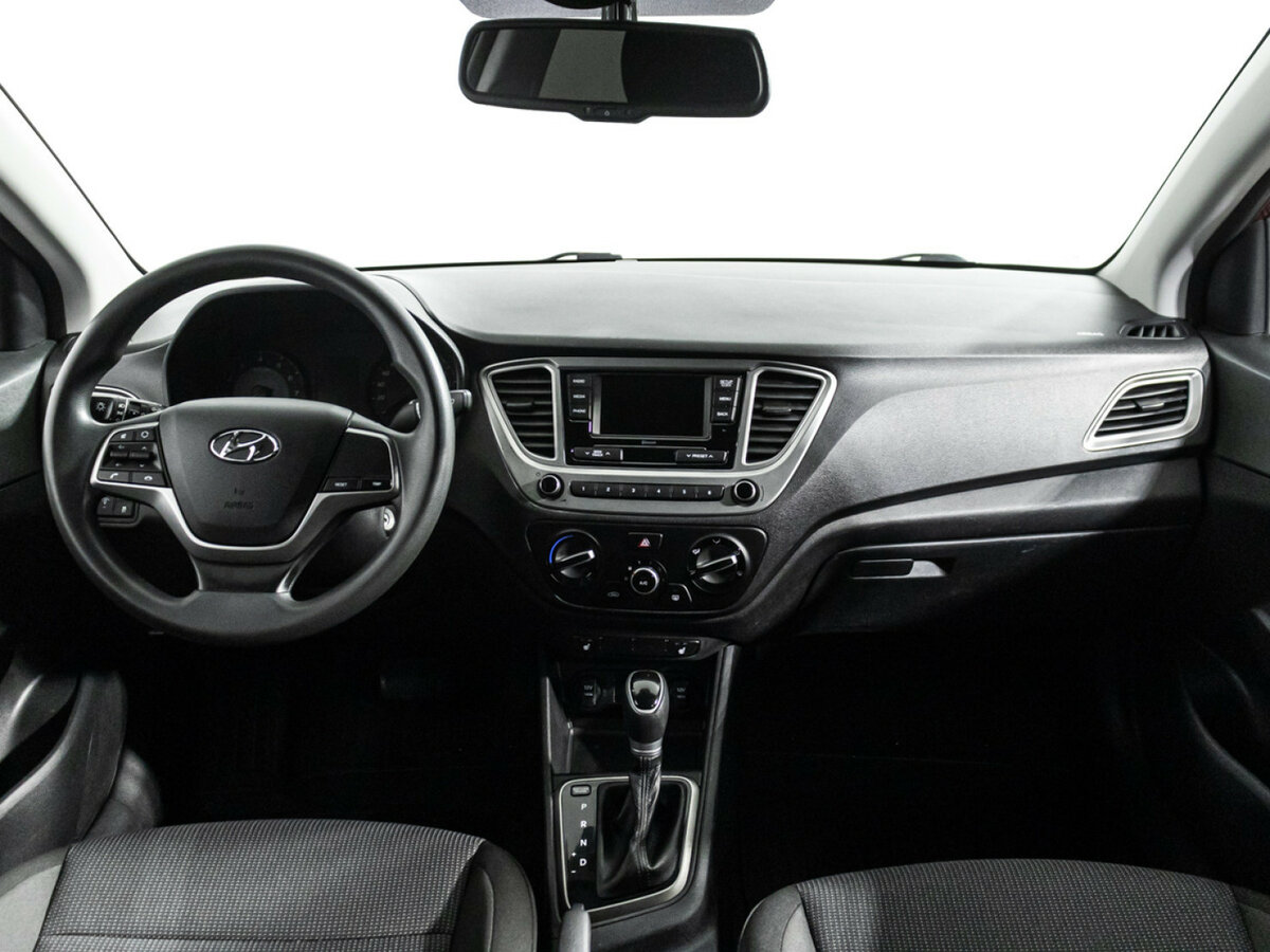 Hyundai Solaris 2021 года с пробегом. Фото: #12