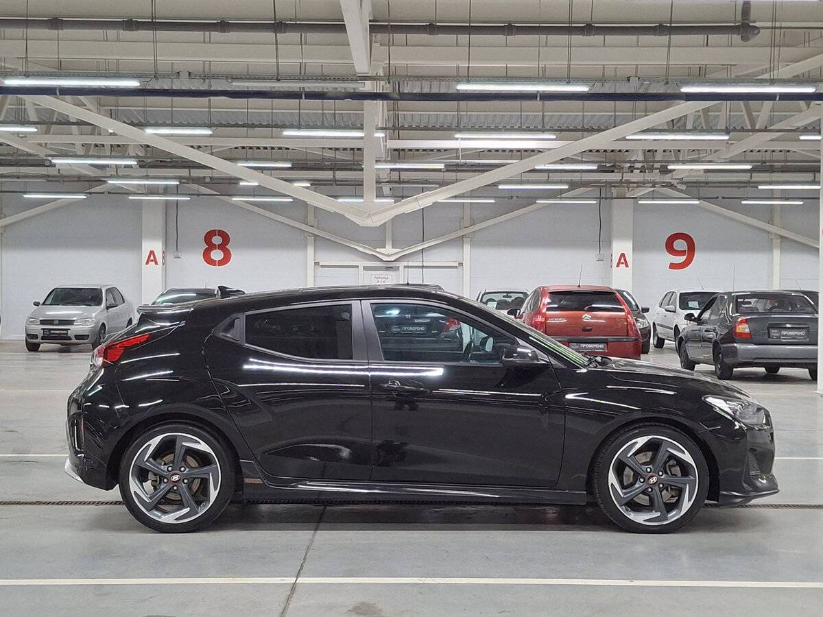 Hyundai Veloster 2019 года с пробегом. Фото: #3