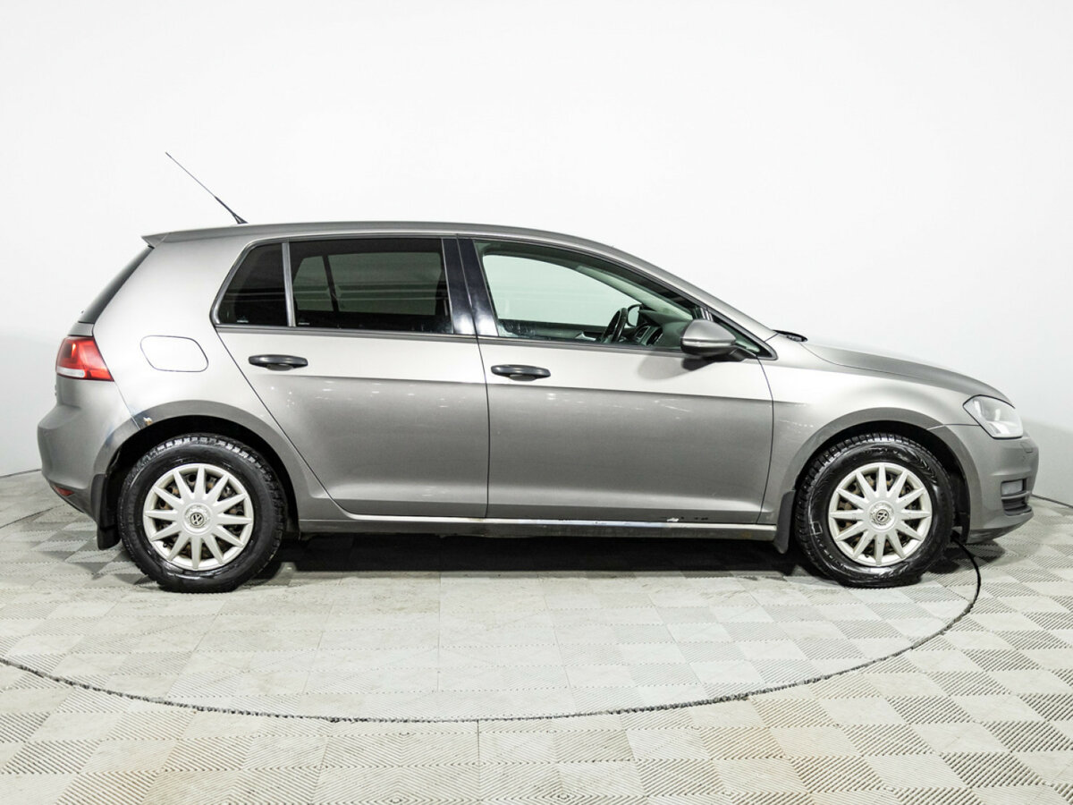 Volkswagen Golf 2013 года с пробегом. Фото: #3