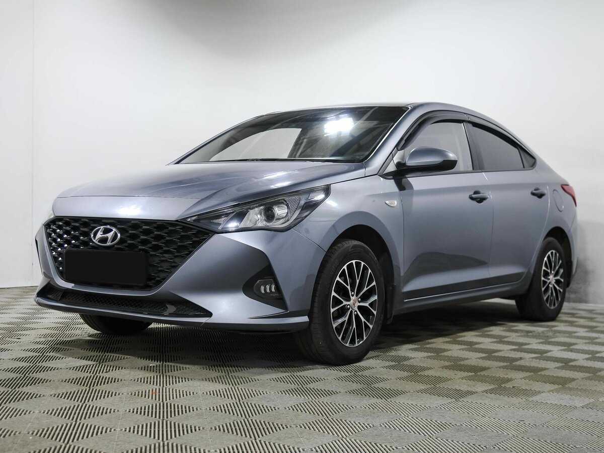 Hyundai Solaris 2020 года с пробегом. Посмотреть фото