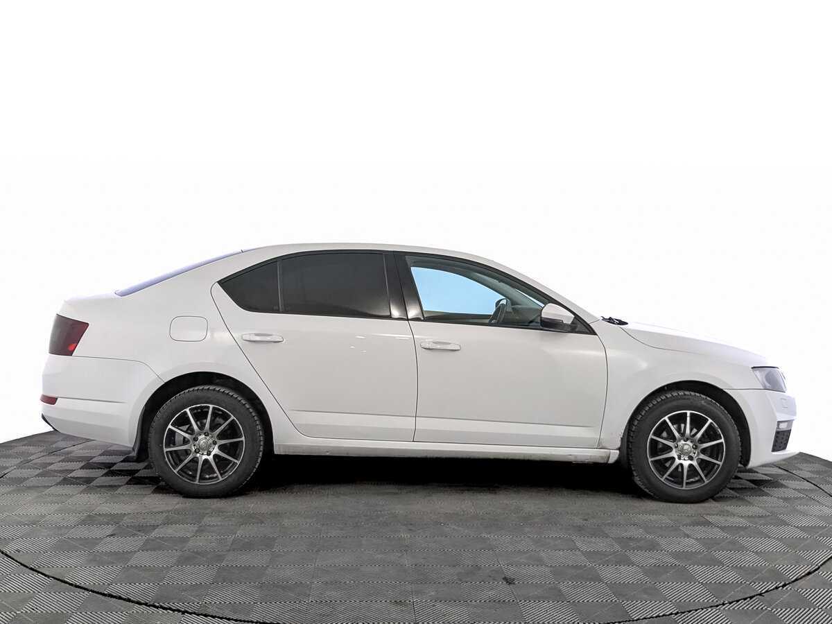 Skoda Octavia 2014 года с пробегом. Фото: #3
