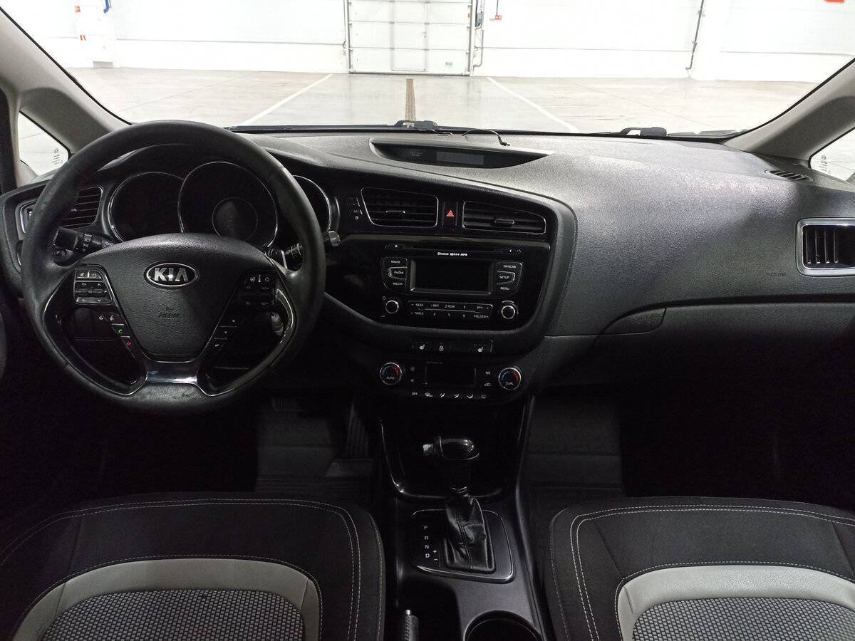 Kia Ceed 2013 года с пробегом. Фото: #13