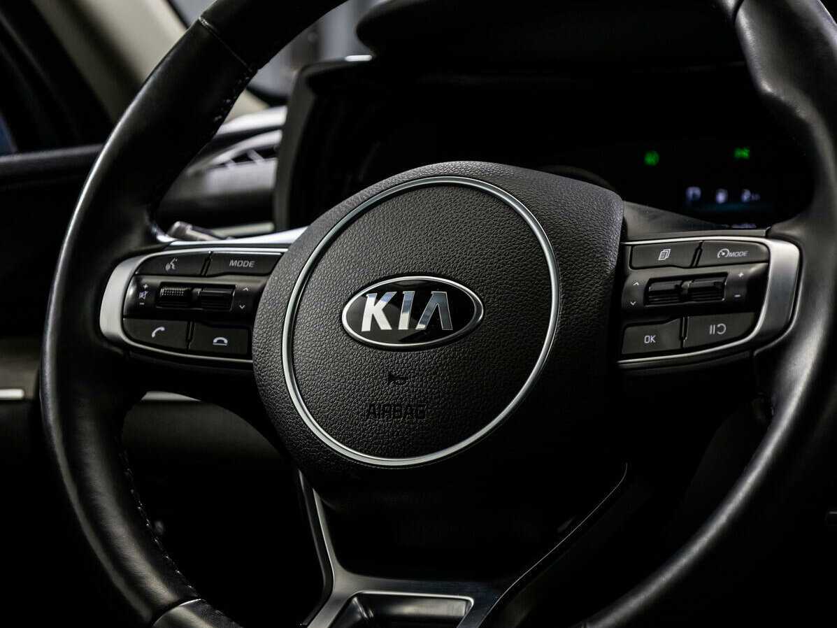 Kia K5 2020 года с пробегом. Фото: #16