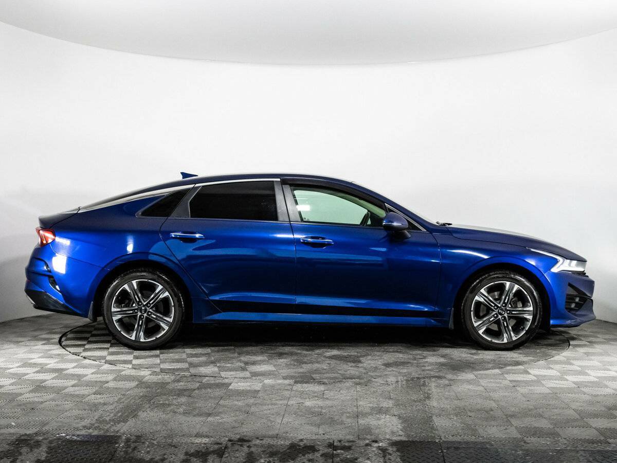 Kia K5 2020 года с пробегом. Фото: #3