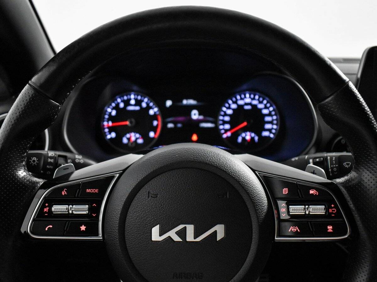 Kia Cerato 2022 года с пробегом. Фото: #15