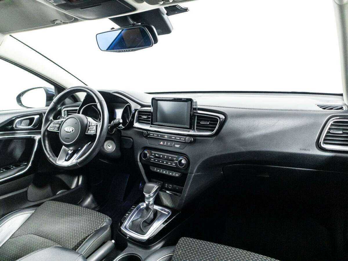 Kia Ceed 2018 года с пробегом. Фото: #8