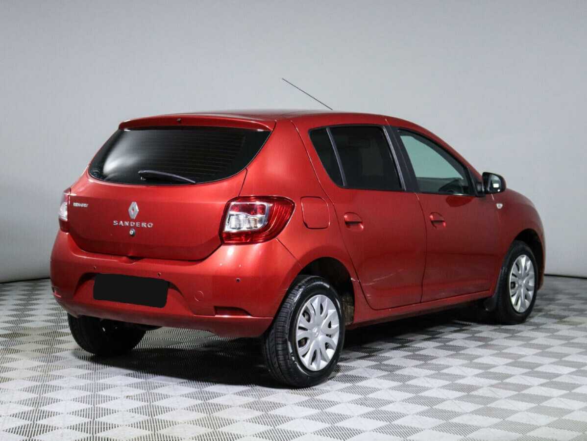 Renault Sandero 2015 года с пробегом. Фото: #4