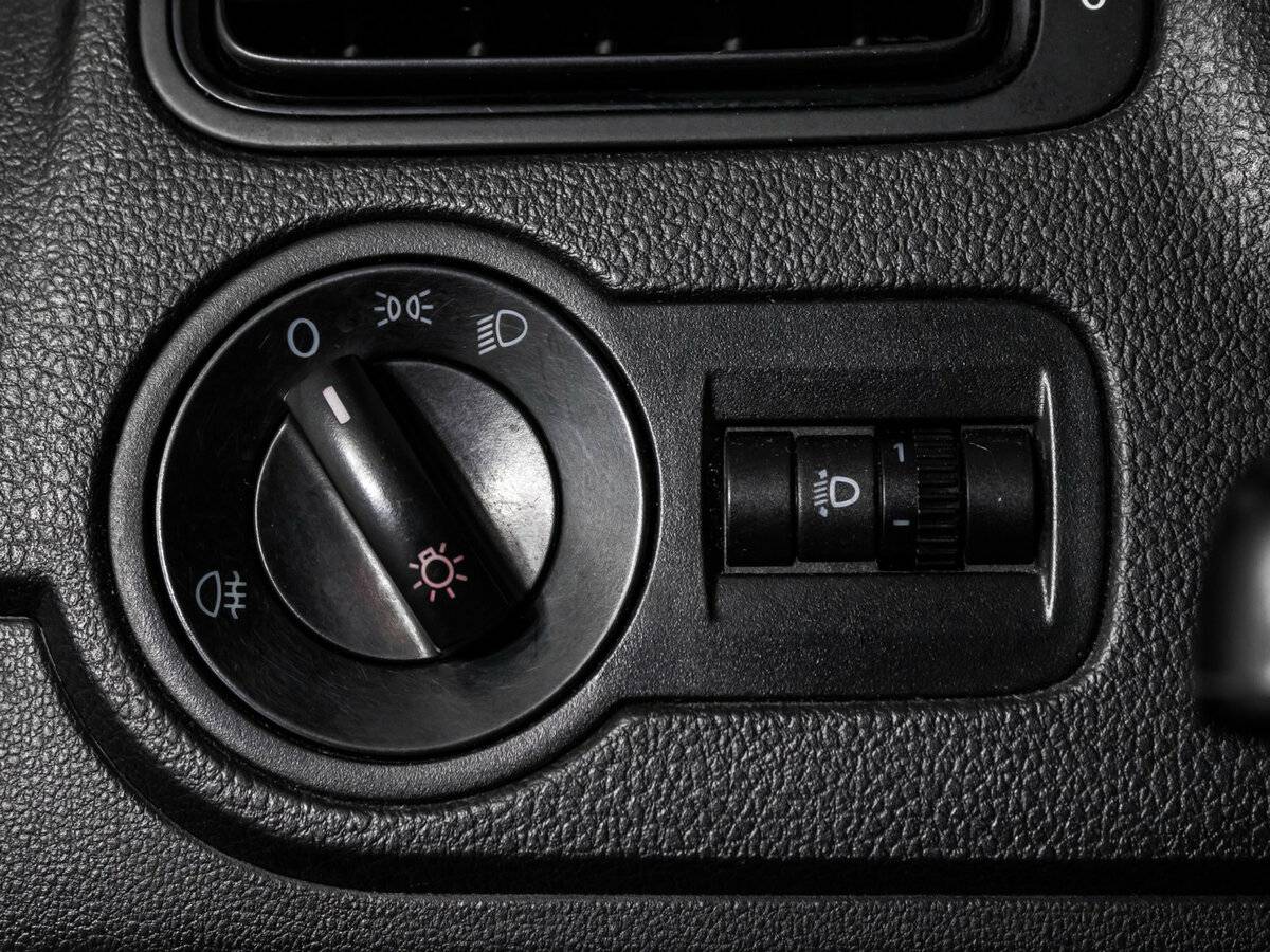 Volkswagen Polo 2012 года с пробегом. Фото: #11