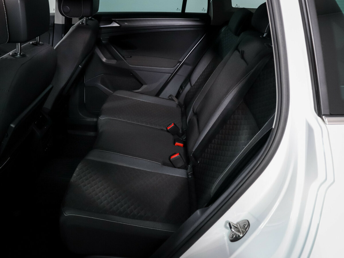 Volkswagen Tiguan 2018 года с пробегом. Фото: #7