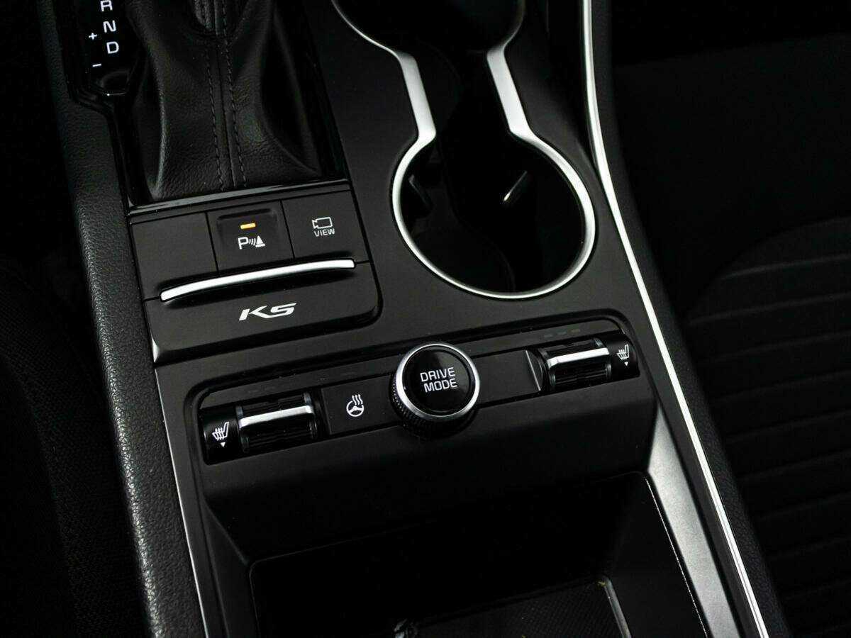 Kia K5 2022 года с пробегом. Фото: #16