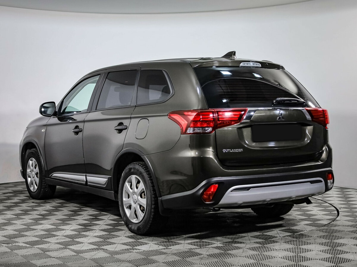 Mitsubishi Outlander 2020 года с пробегом. Фото: #6