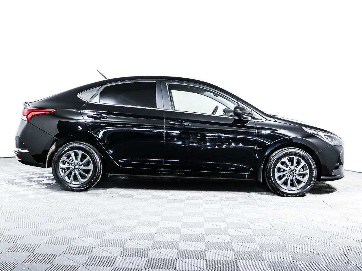 Hyundai Solaris 2022 года с пробегом. Фото: #3