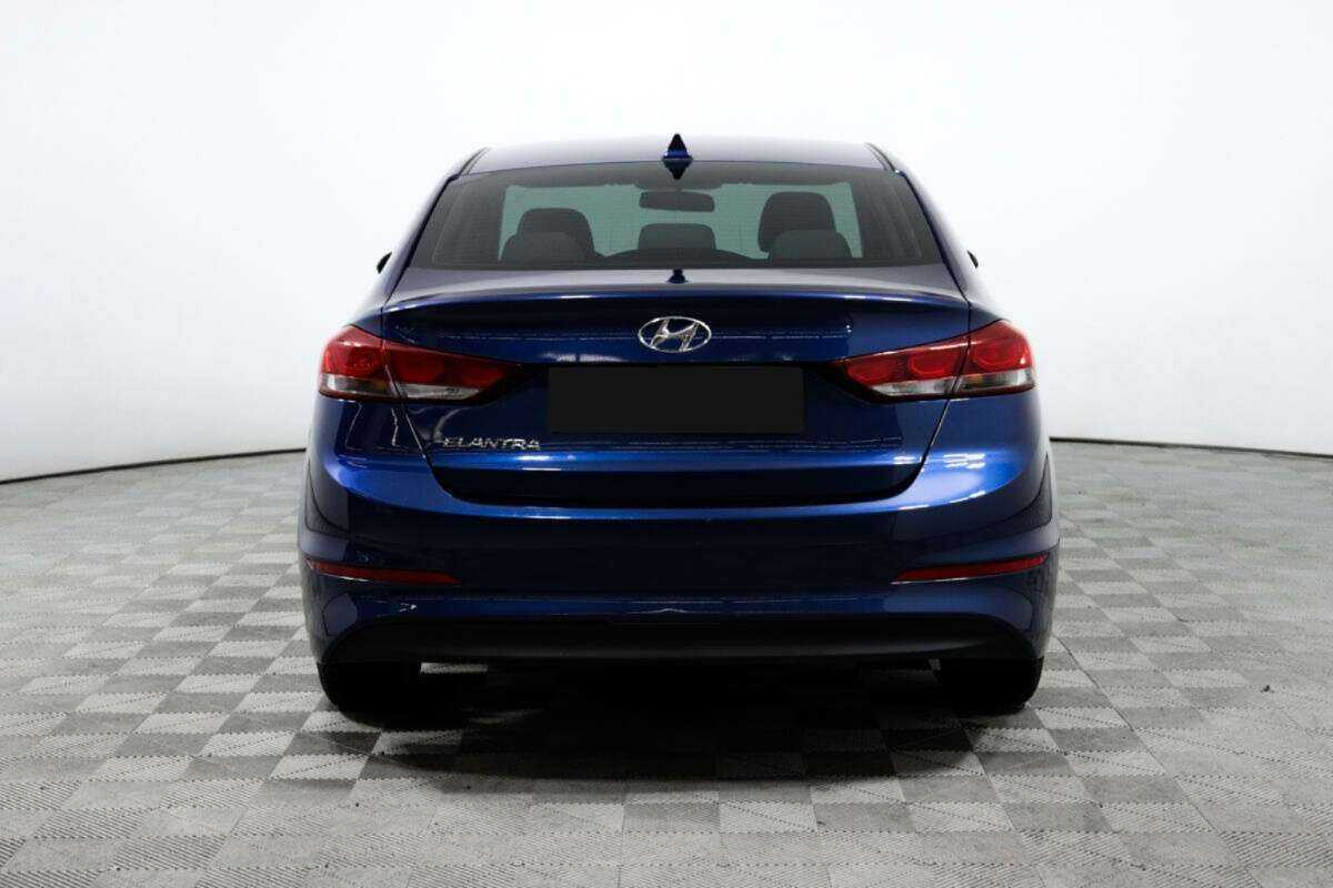 Hyundai Elantra 2016 года с пробегом. Фото: #5