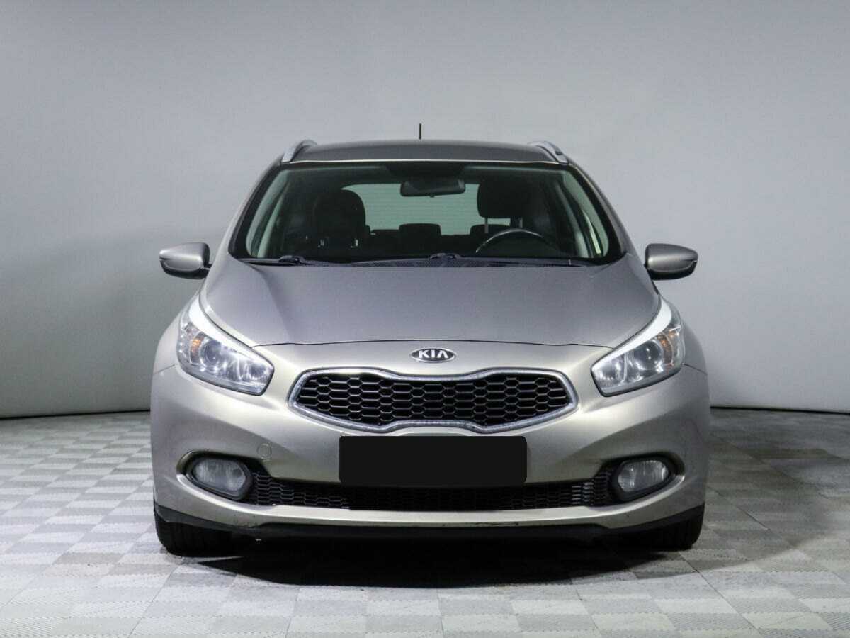 Kia Ceed 2013 года с пробегом. Фото: #1