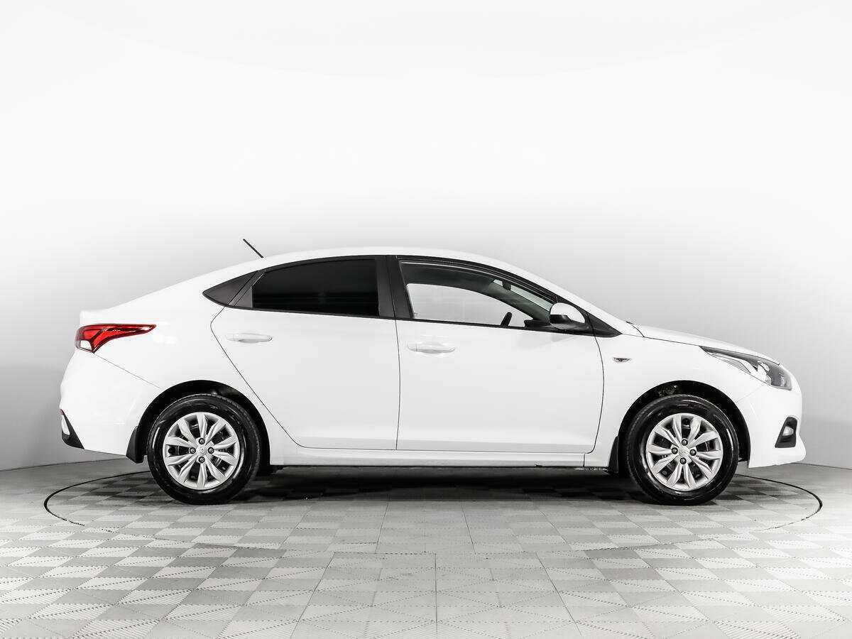 Hyundai Solaris 2018 года с пробегом. Фото: #3