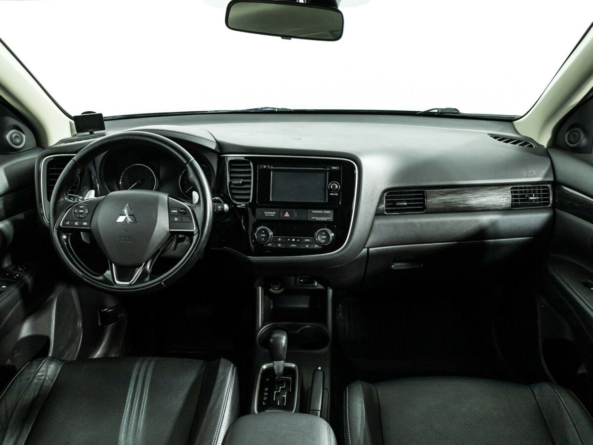 Mitsubishi Outlander 2016 года с пробегом. Фото: #11