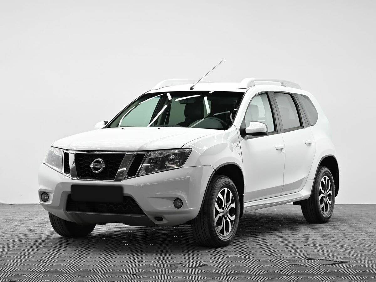 Nissan Terrano 2017 года с пробегом. Фото: #0