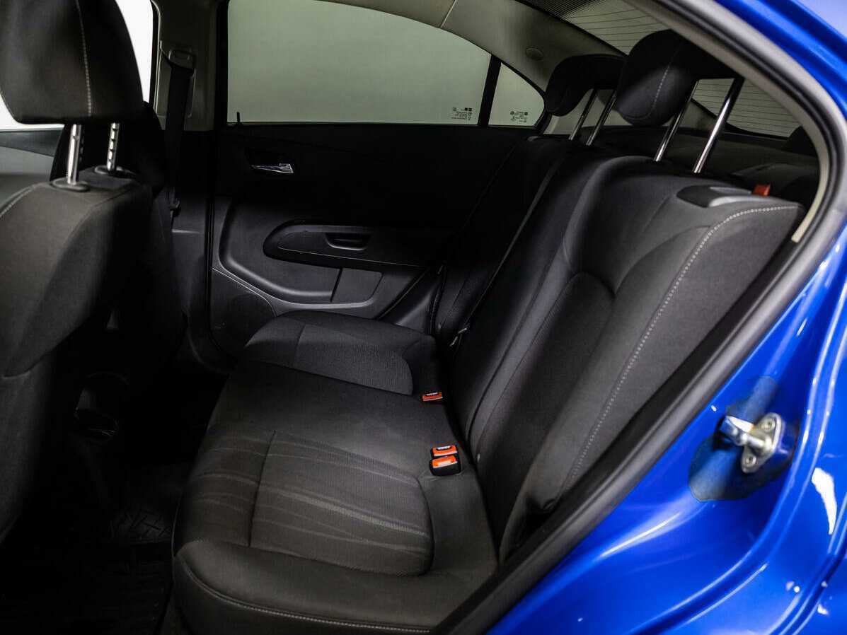Chevrolet Aveo 2012 года с пробегом. Фото: #8
