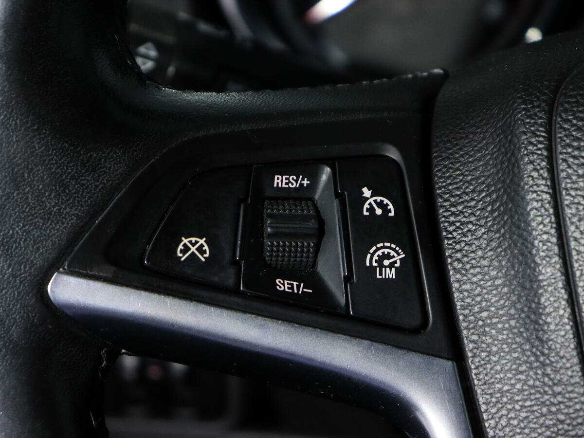 Opel Astra 2012 года с пробегом. Фото: #14