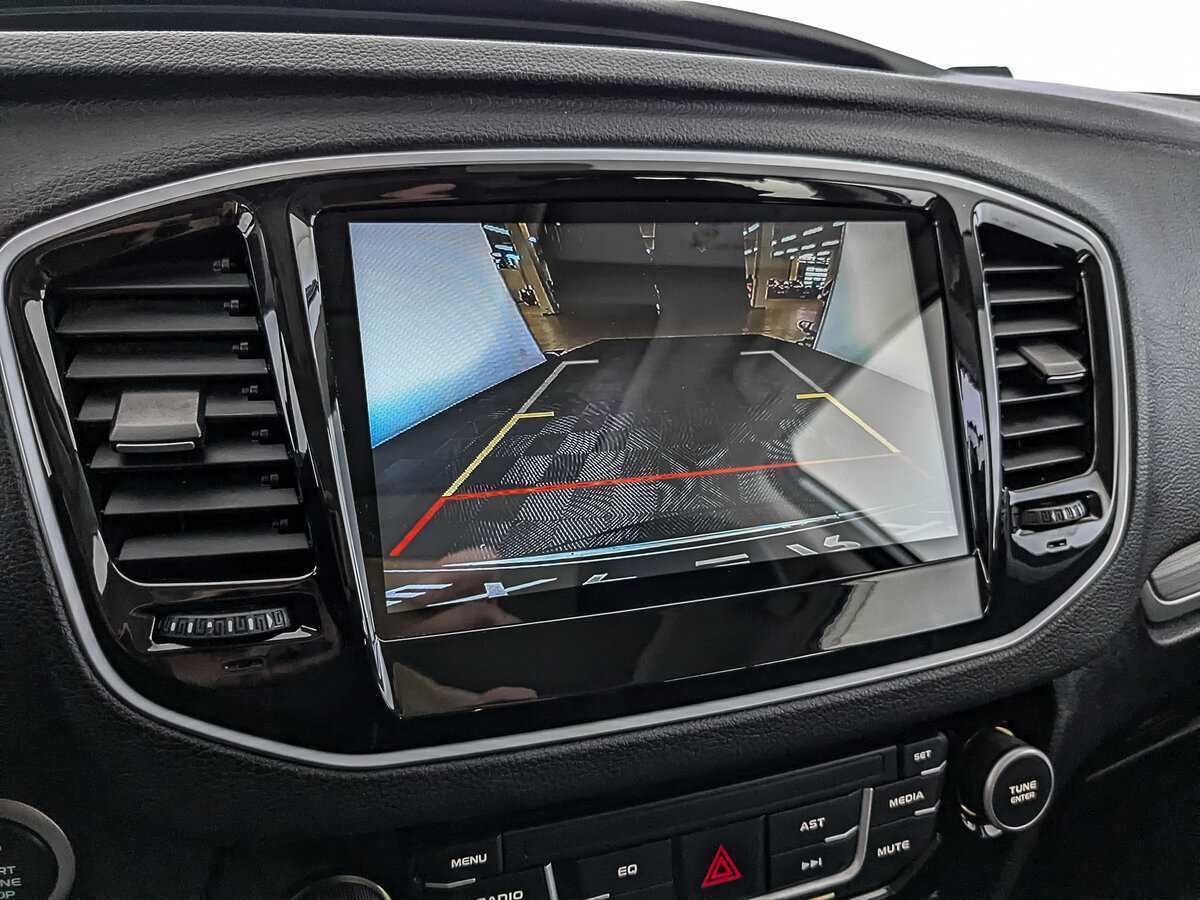 Geely Emgrand X7 2018 года с пробегом. Фото: #23