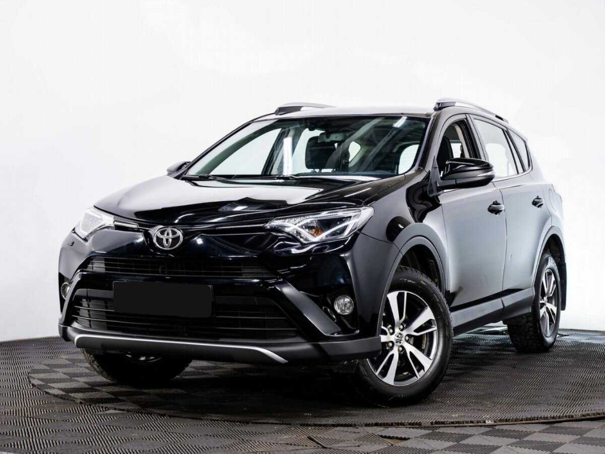 Toyota RAV4 2017 года с пробегом. Посмотреть фото