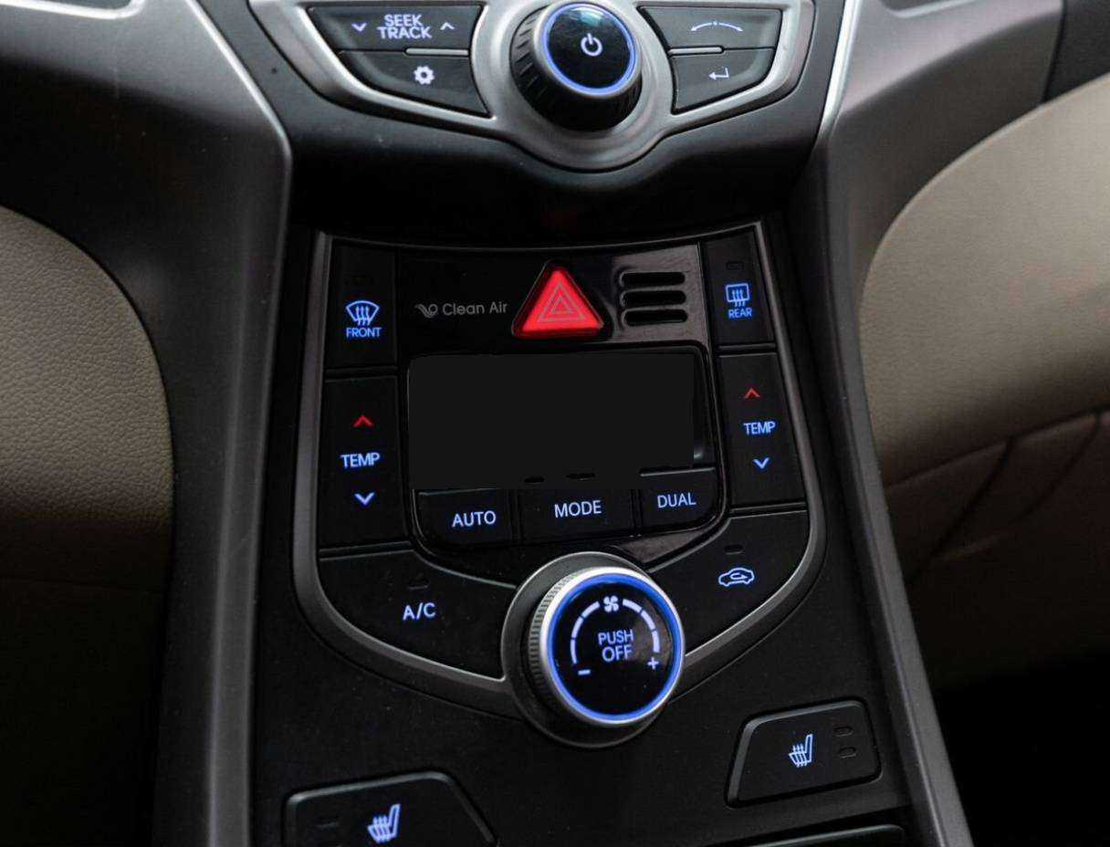 Hyundai Elantra 2014 года с пробегом. Фото: #13