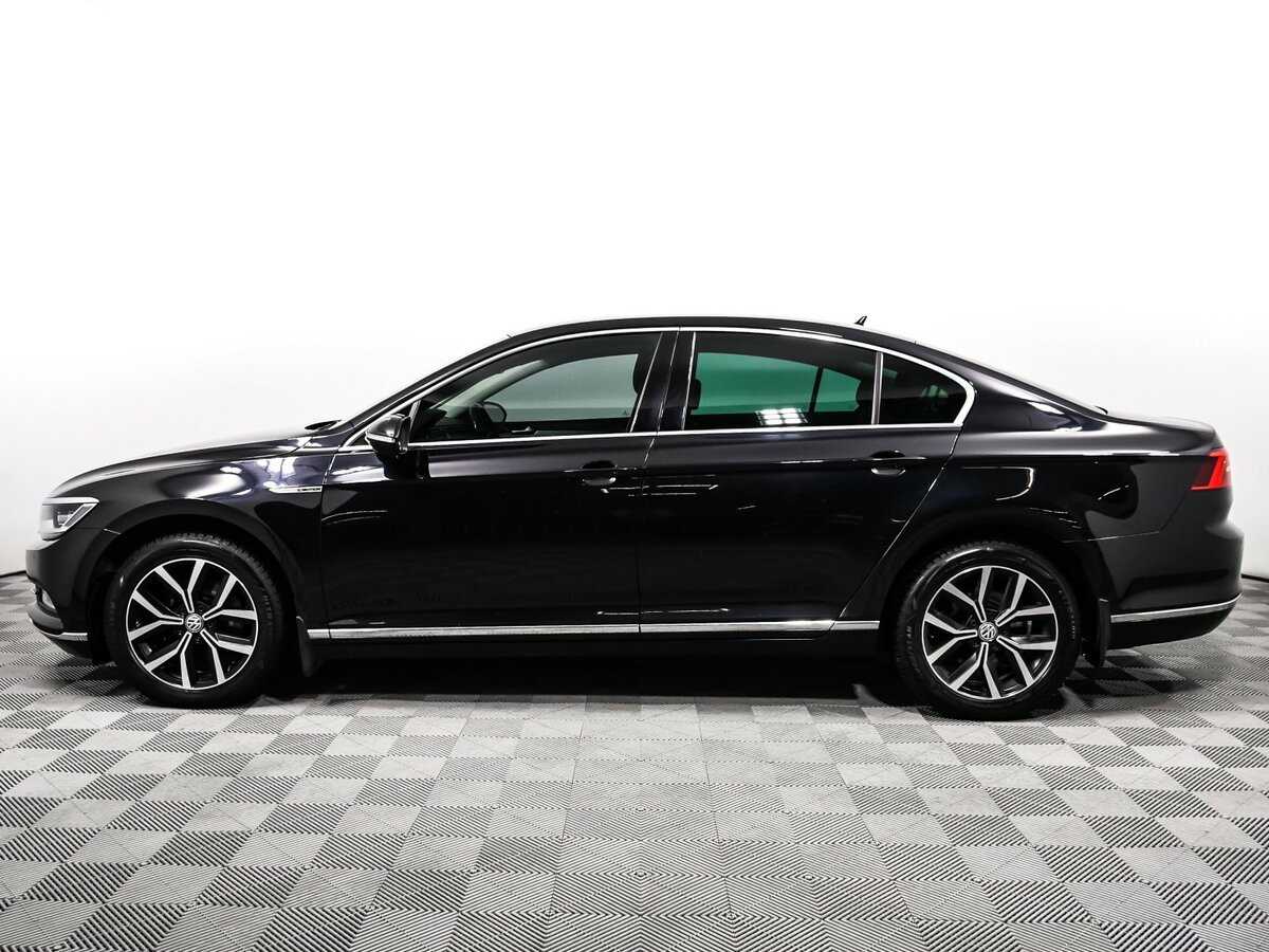 Volkswagen Passat 2018 года с пробегом. Фото: #7