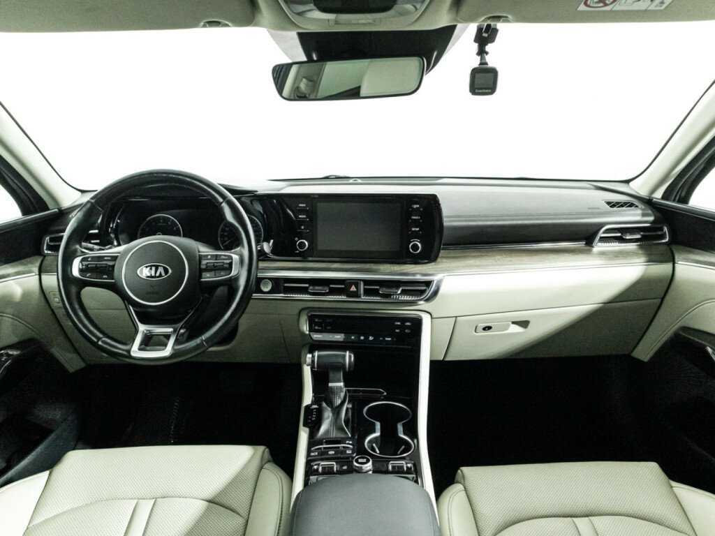 Kia K5 2021 года с пробегом. Фото: #12